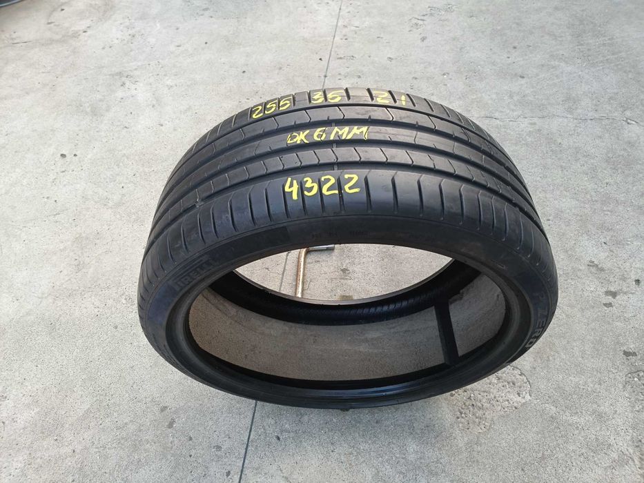 O anvelopa de vara 255 35 21 pirelli p zero pz4 profil 6 mm dot 4322