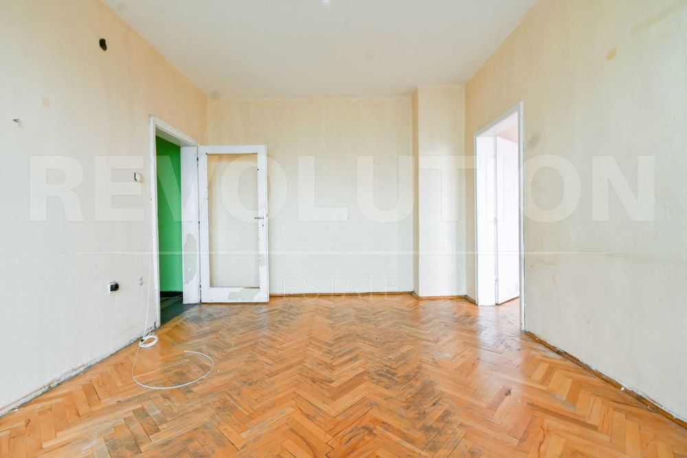 Двустаен апартамент в ж.к. Свобода