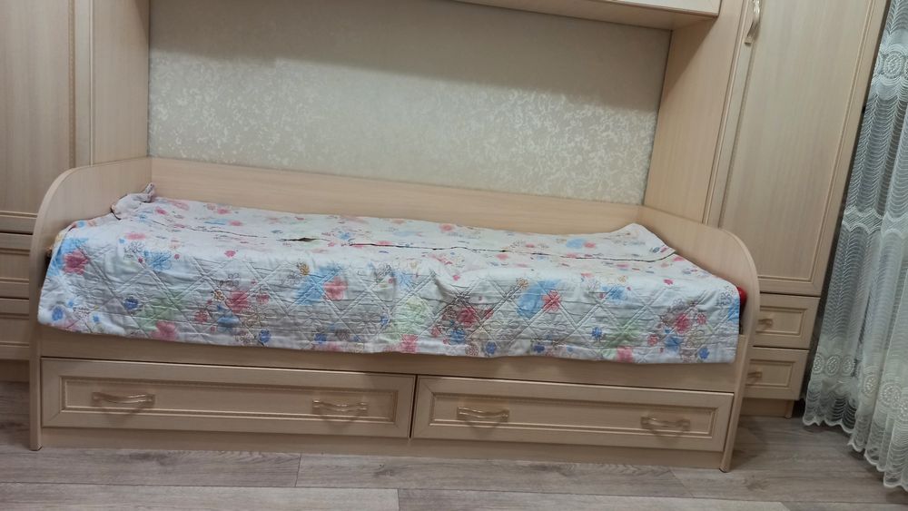 Детский гарнитур