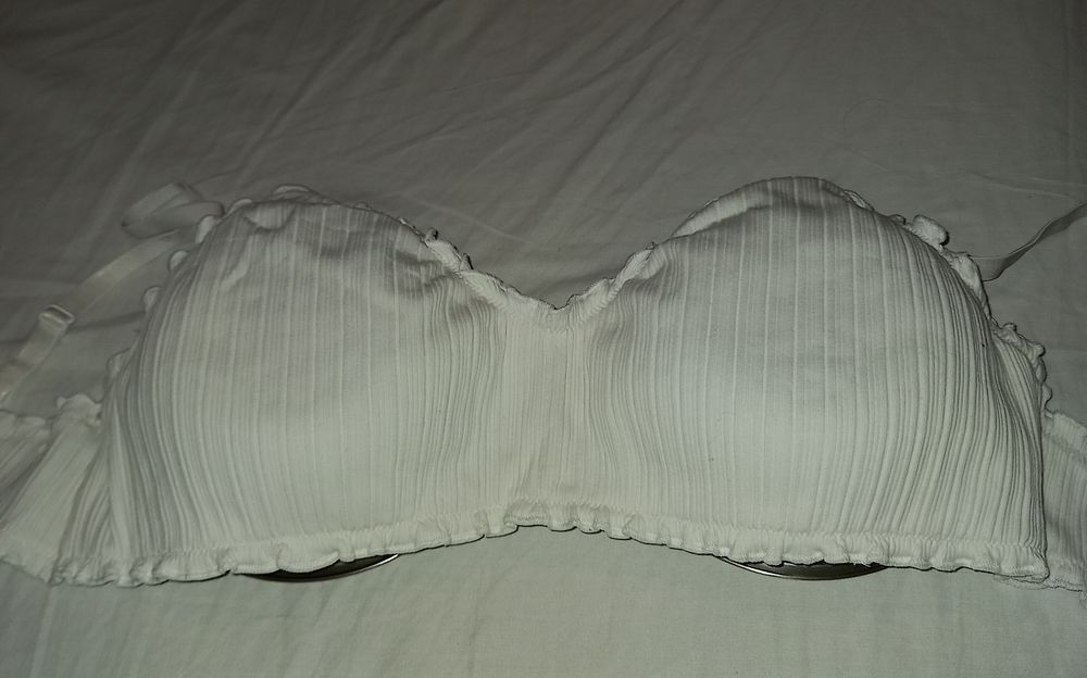 Сутиени 90  / C,