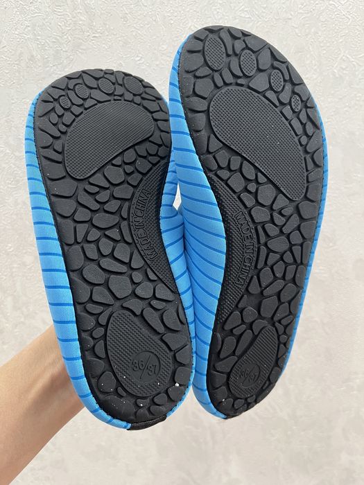 Аквашузы 36 р б/у