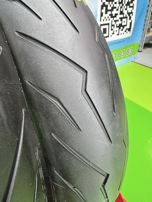 Set Anvelope 2024 Maxiscuter Pirelli Diablo Cauciuc Fata spate set135