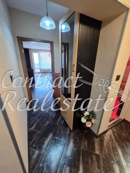 Дава се под наем Тристаен апартамент в Варна, Цветен квартал - 95 кв.м за 663 € - Снимка #6