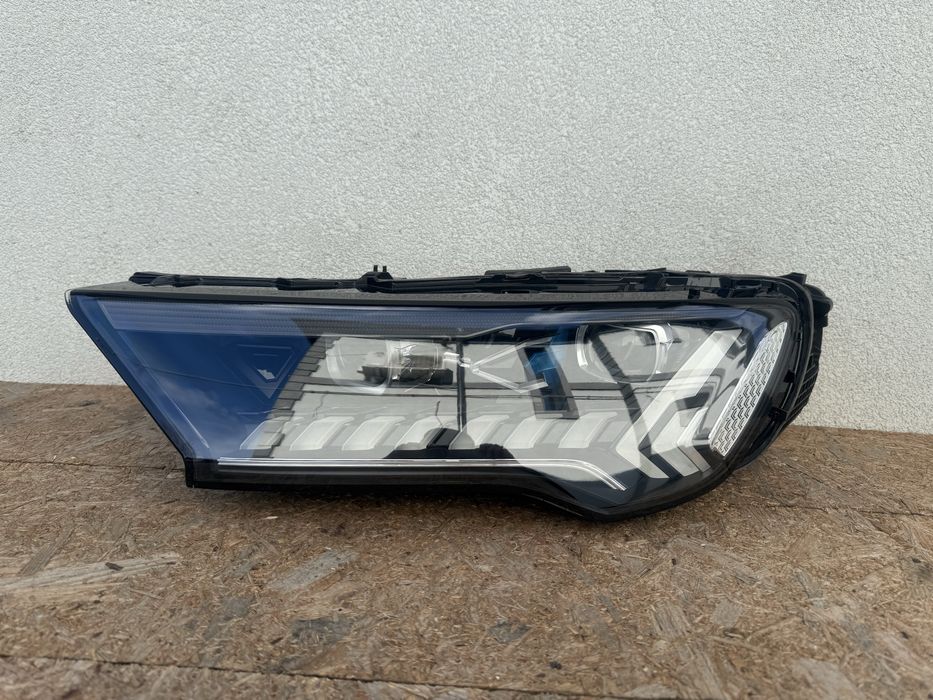 Far stanga Audi Q7 4M Facelift Full LED Laser MATRIX Original Europa