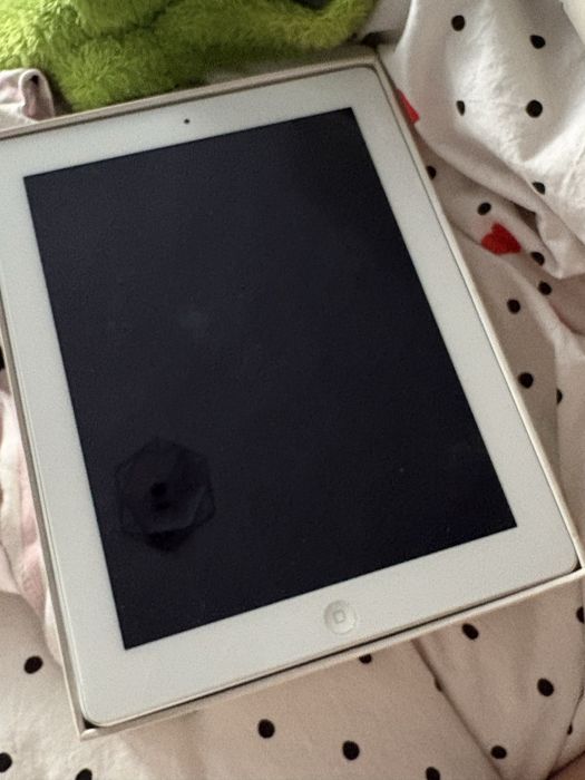 продам старый айпад