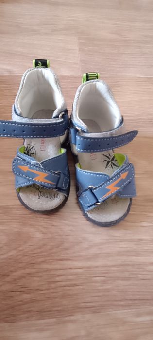 Сандали детские 19р