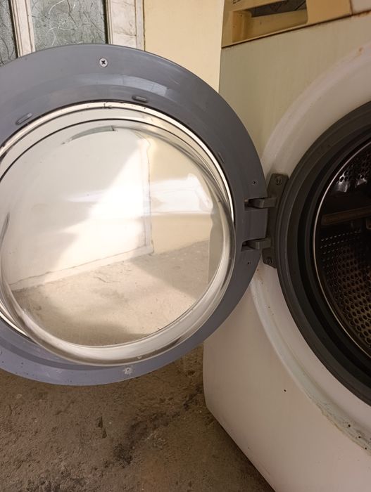 Стиральная машина автомат