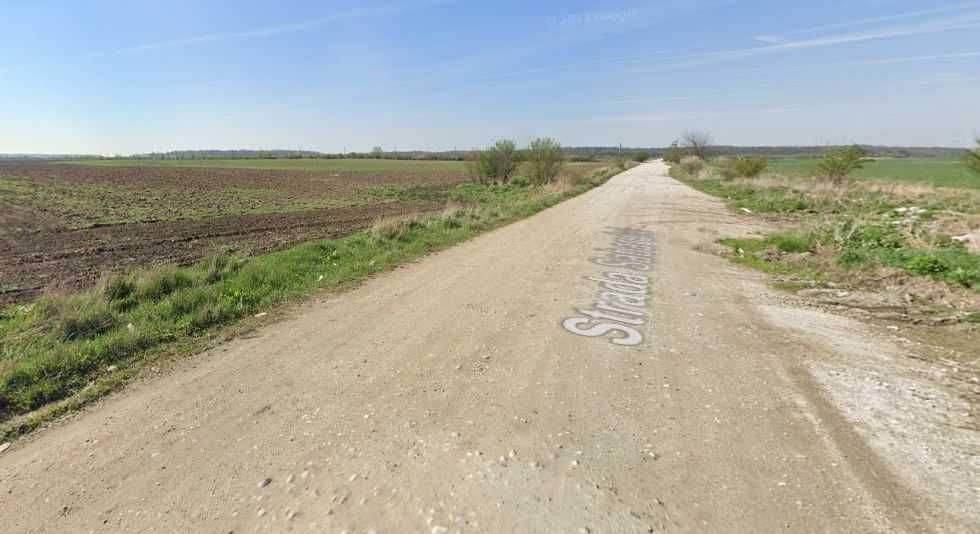 Teren intravilan sat Dârvari, comuna Ciorogarla, Ilfov