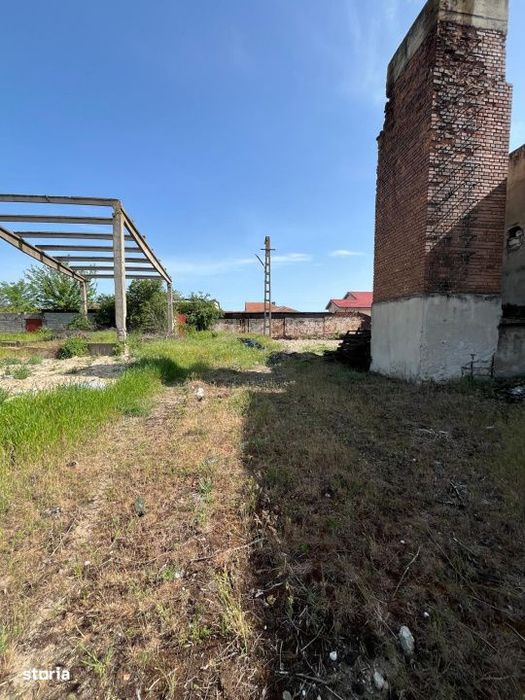 Teren intravilan 13.000 mp, ideal hale - investitie comerciala, zona B
