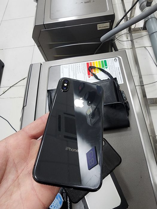 Iphone X KH/A 64Gb Face boshqa xammayogi ishlidi