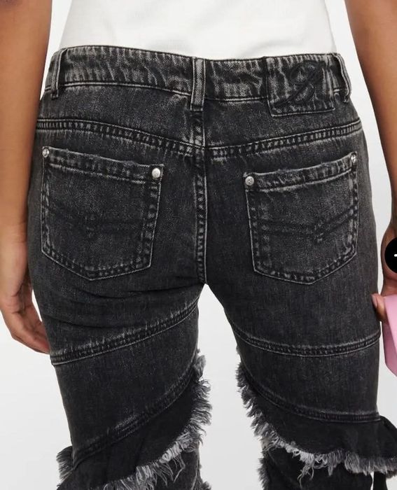 Нови дънки на Blumarine