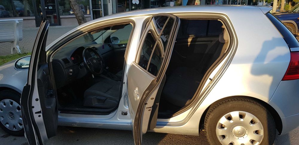VOLKSWAGEN Golf 2004 — imagine 3