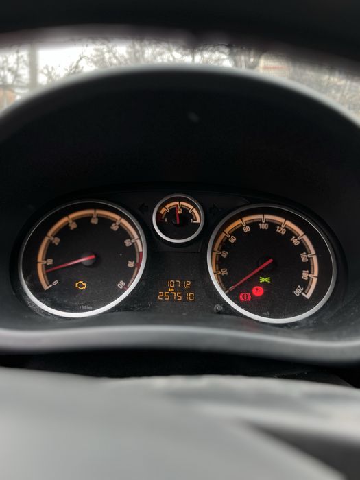Vand Opel Corsa D (2008) 1.2 benzina.