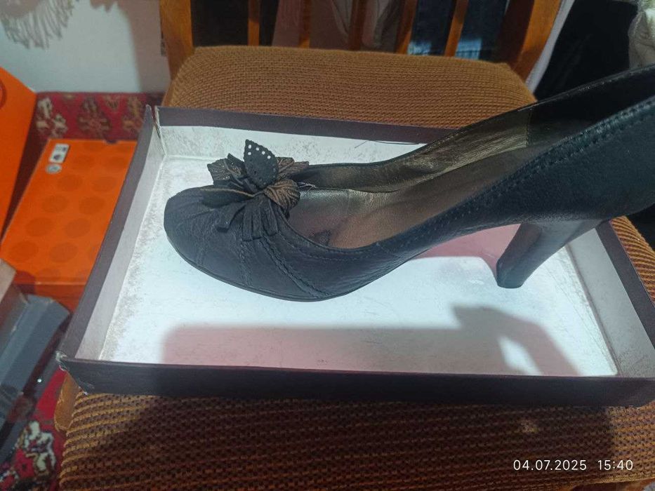 Туфли женские кожаные