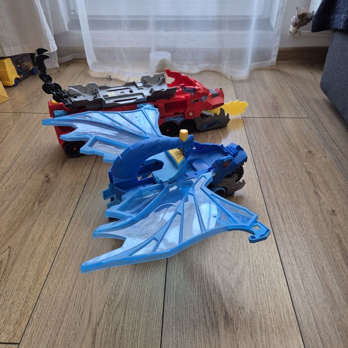 Set de joacă 2 in 1 Hot Wheels City - Ultimate Dual Dragon Hauler