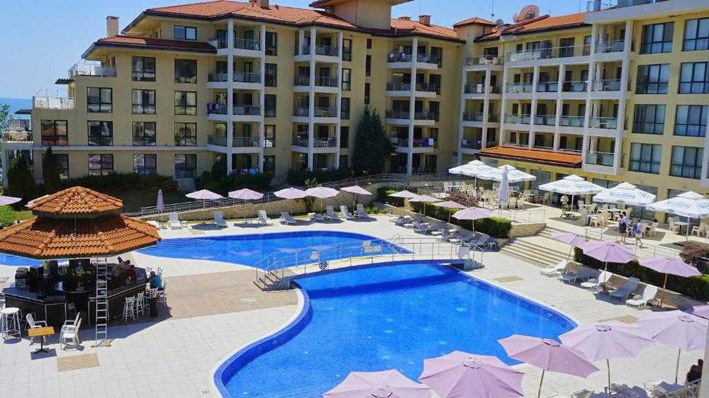 Дава се под наем Двустаен апартамент в Варна, Чайка - 80 кв.м за 255 € - Снимка #11