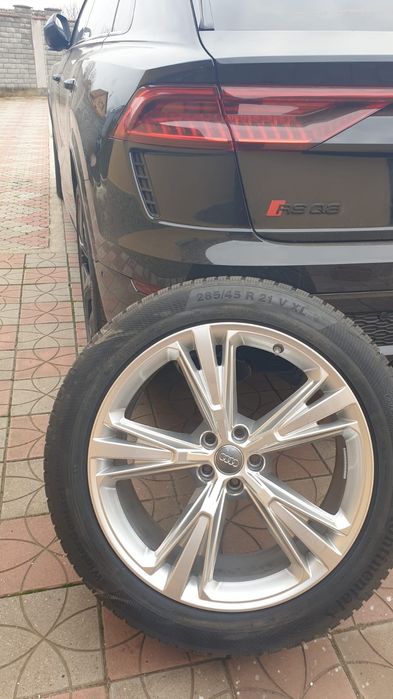 Vând 4 roți de iarnă noi pentru Audi  RSQ8