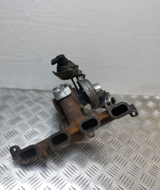 Turbina  Turbo Turbosuflanta 1.6 tdi 03l253016t Volkswagen VW Beetle