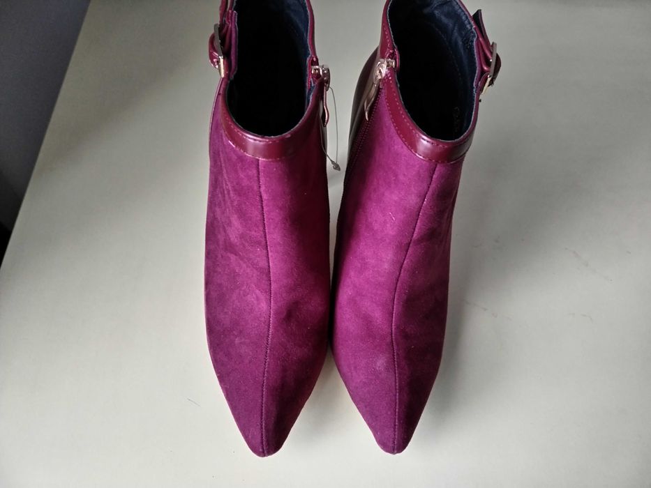 Нови Боти велур и кожа виненочервени 37 номер