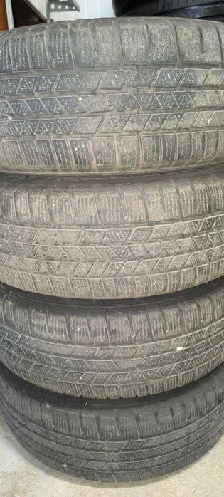 Зимни гуми 4 бр. 235/55/19 Continental