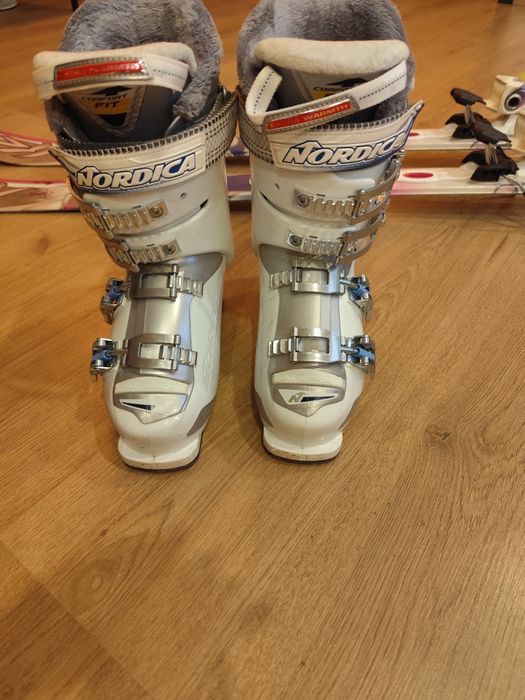 Ски, автомати и обувки 34/35 номер