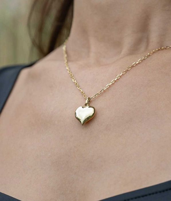 Сребърно колие с висулка във формата на сърце, подарък за любим човек