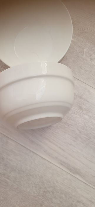 2 глубокие пиала