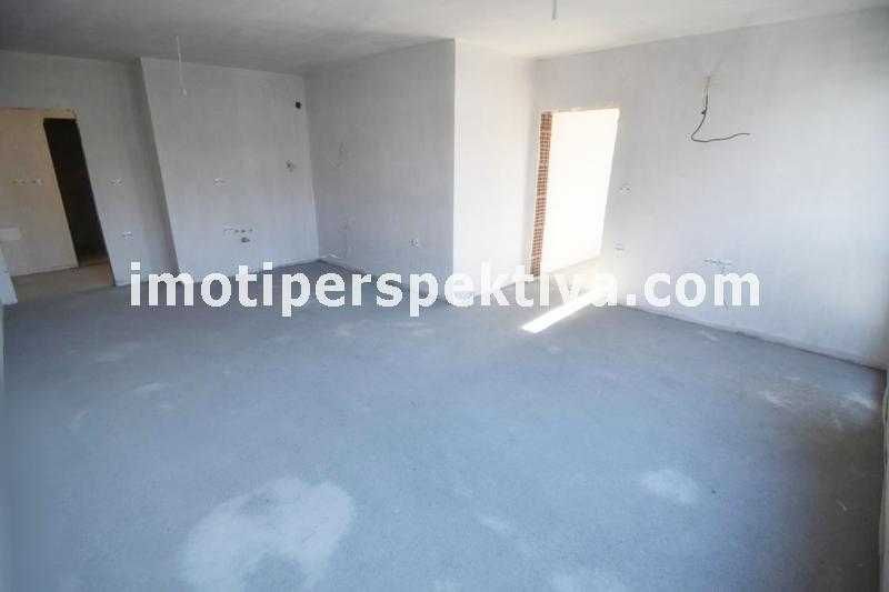 Продава се Многостаен апартамент в Пловдив, Христо Смирненски - 117 кв.м за 1753 €/кв.м - Снимка #2