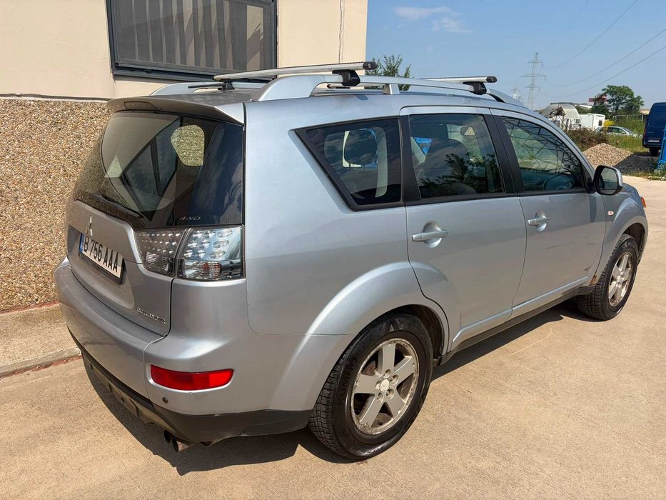 Mitsubishi Outlander II