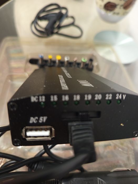 Адаптор 220/12 волта