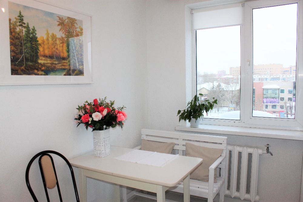 Белоснежная квартира на "Встрече" . Пр-т Абылай хана 29/1. Рядом ННМЦ