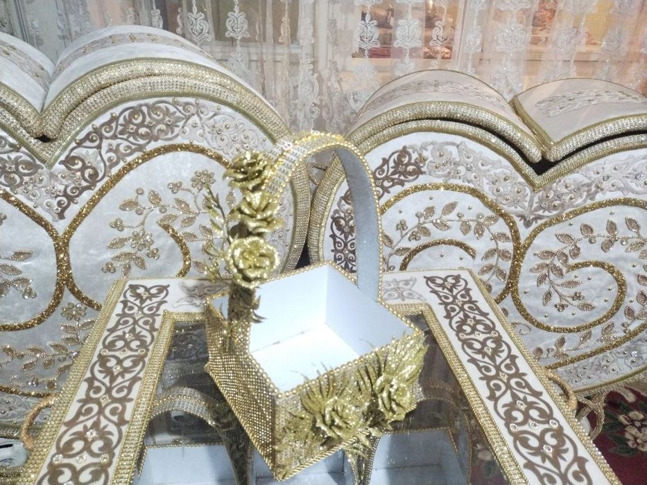 Сарпо кутилари сотилади арзонга