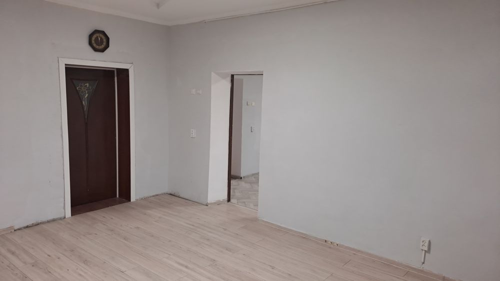 Жер уй квартираға беріледі 4 бөлме орталықта