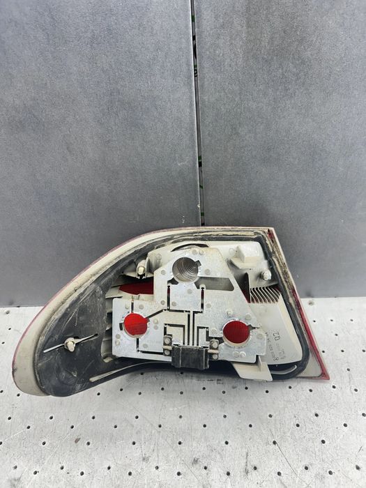 Lampa / Tripla stop dreapta pe aripa A2108203464 Mercedes-Benz E-Class