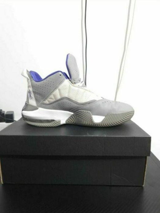 Jordan Flight Stay Loyal