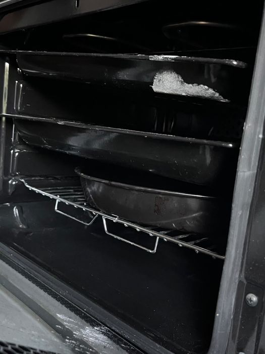 Продам газовую плиту