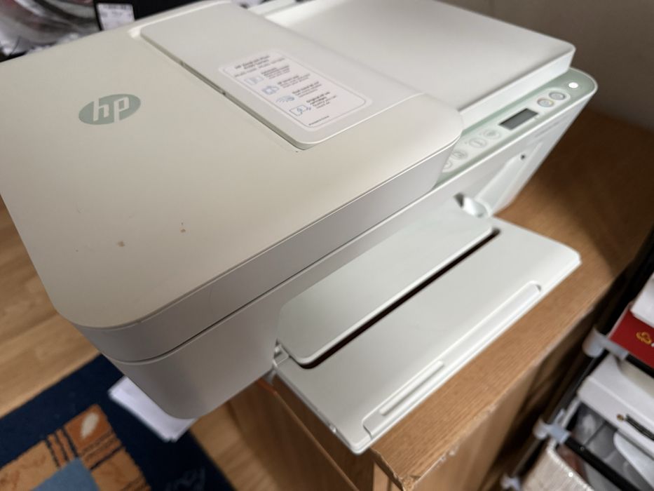 Imprimanta HP DeskJet Plus 4100 defecta