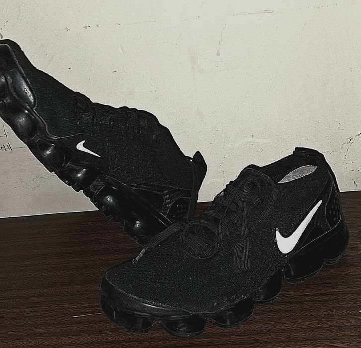 Nike Air Vapor Sneakers
