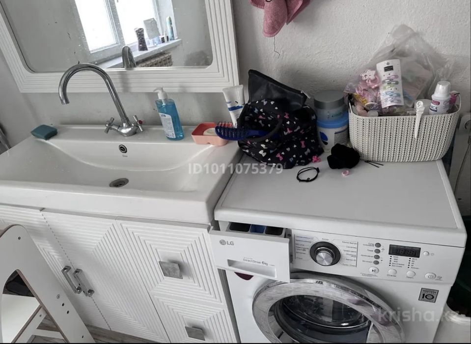 Дом продаётся 8 соток
