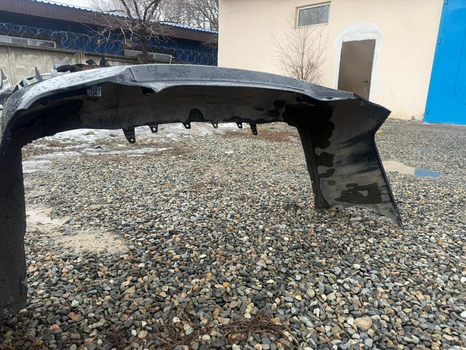 Бампер срочно от камри 50ка