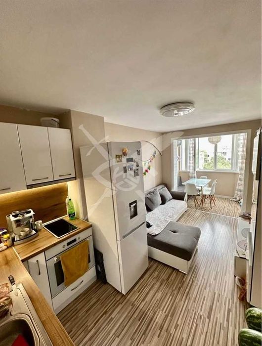 Продава се Тристаен апартамент в Бургас, Лазур - 80 кв.м за 1135 €/кв.м - Снимка #5