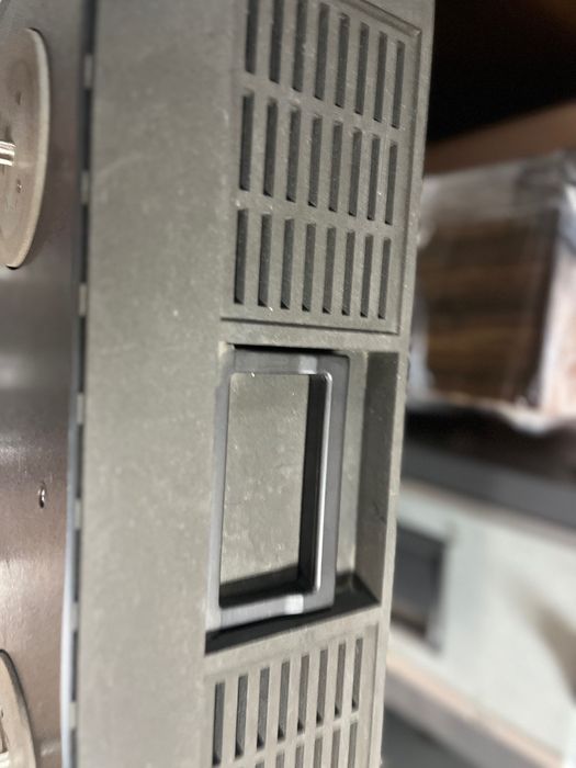 Vintige magnetofon revox b77