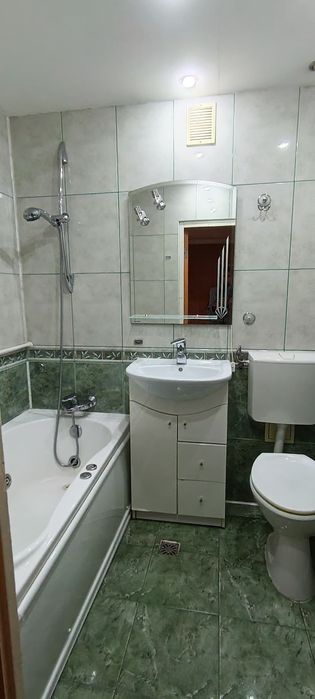 Proprietar, vând apartament 3 camere, Rahova, lângă Lidl Teiuș.