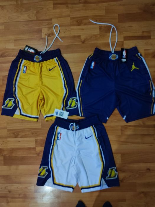 Баскетболни шорти на La Lakers и Chicago Bulls