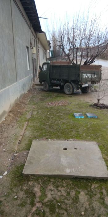 Uvazik sotiladi yaxshi xolatda