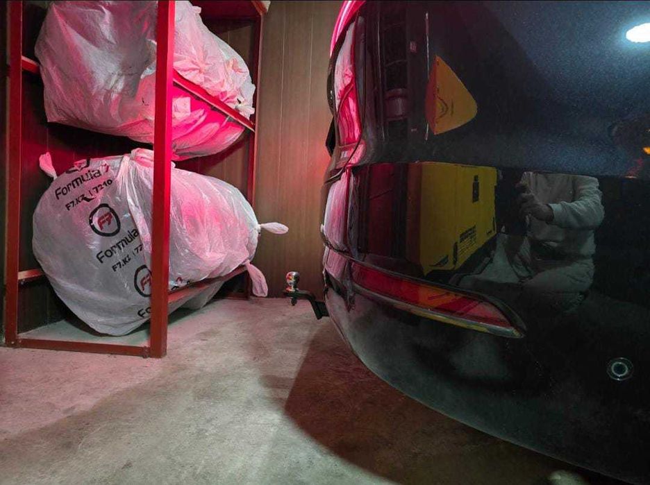 Фаркоп оригинальный Lixiang