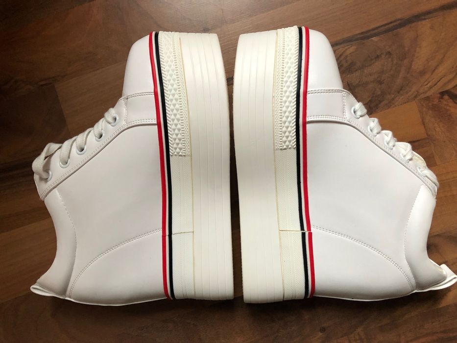 Дамски бели кецове на платформа, № 36.