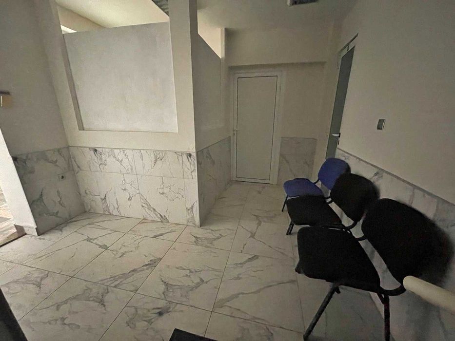 Продава се Офис в Бургас, Център - 273 кв.м за 1008 €/кв.м - Снимка #12