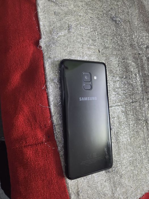 Samsung A8 (2018)