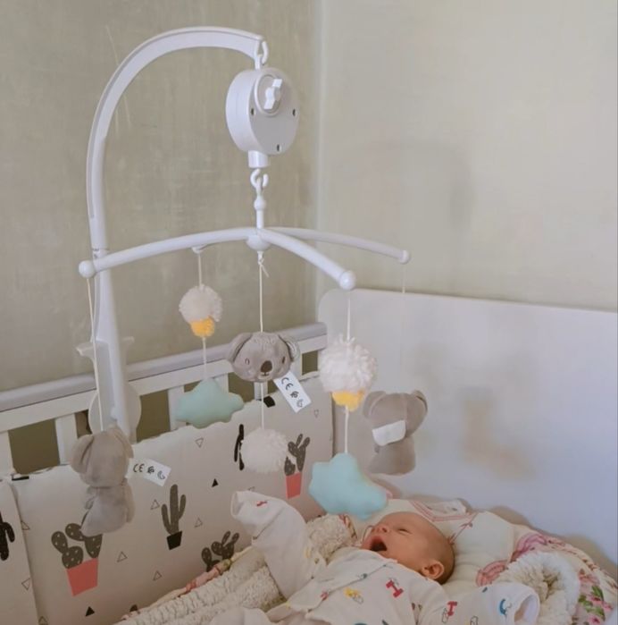 Детский мобиль для кроватки
